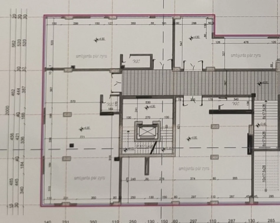 Tirane, jap me qera ambjent biznesi Kati 1, 452 m² 5.000 € (Rruga Hoxha Tahsim)