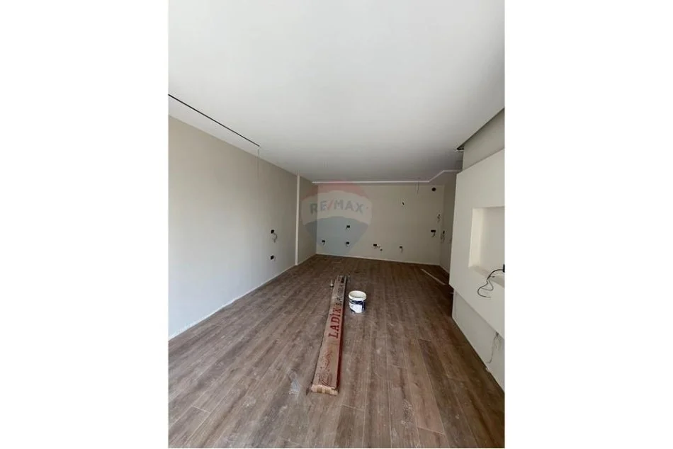 Tirane, shitet apartament 1+1 Kati 4, 70 m² 141.200 € (Don bosko)