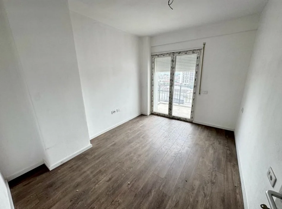 Tirane, shitet apartament 2+1+Ballkon , 84 m² 1.250.000 € (Dritan Hoxha)