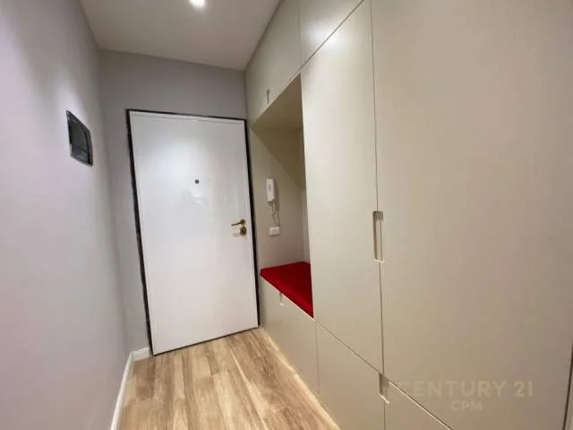 Tirane, jepet me qera apartament 1+1 Kati 6, 81 m² 650 Euro (Siri kodra)