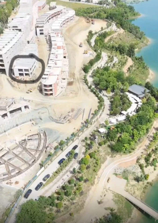 Tirane, shitet apartament duplex Dublex Kati 2, 153 m² 257.000 € 