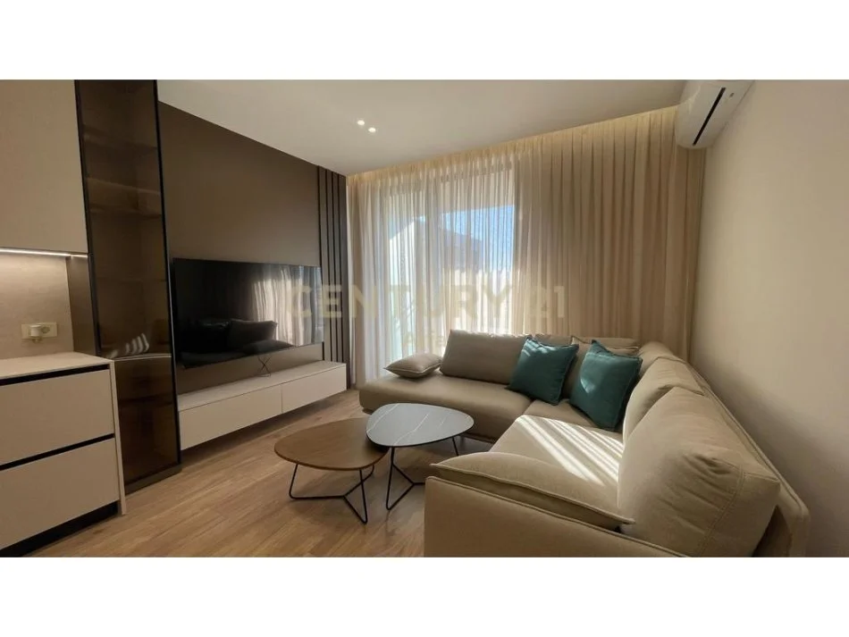 Tirane, jap me qera apartament 2+1+Aneks+Ballkon Kati 6, 104 m² 1.500 € (Rezidenca Mine Pezq)