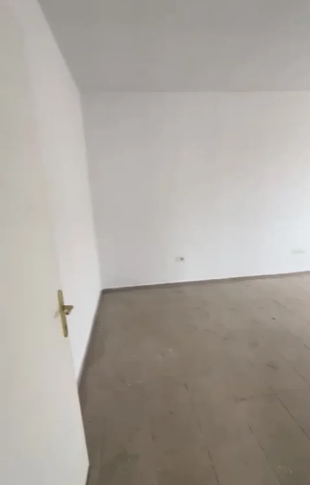 Tirane, shitet apartament 2+1+Ballkon Kati 8, 80 m² 12.500.000 € (Rruga Sokrat Miho prane Vila L 2)