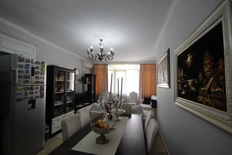 Tirane, shitet apartament 3+1+Ballkon Kati 7, 141 m² 180.000 € (Rruga Teodor Keko)