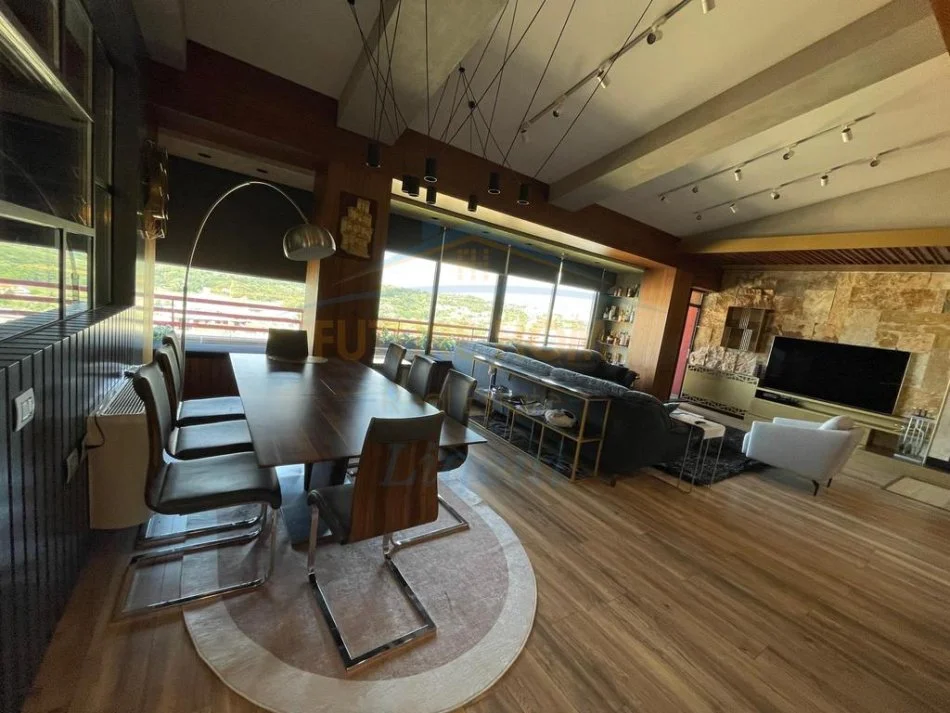 jepet me qera apartament duplex 3+1+Aneks+Ballkon Kati 3, 210 m² 1.900 € (Liqeni thate)