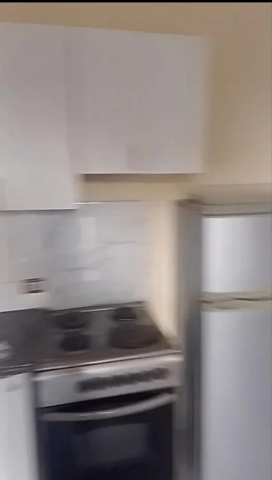 Tirane, jepet me qera apartament 1+1 Kati 3, 60 m² 260 € (Rruga 5 Maji)