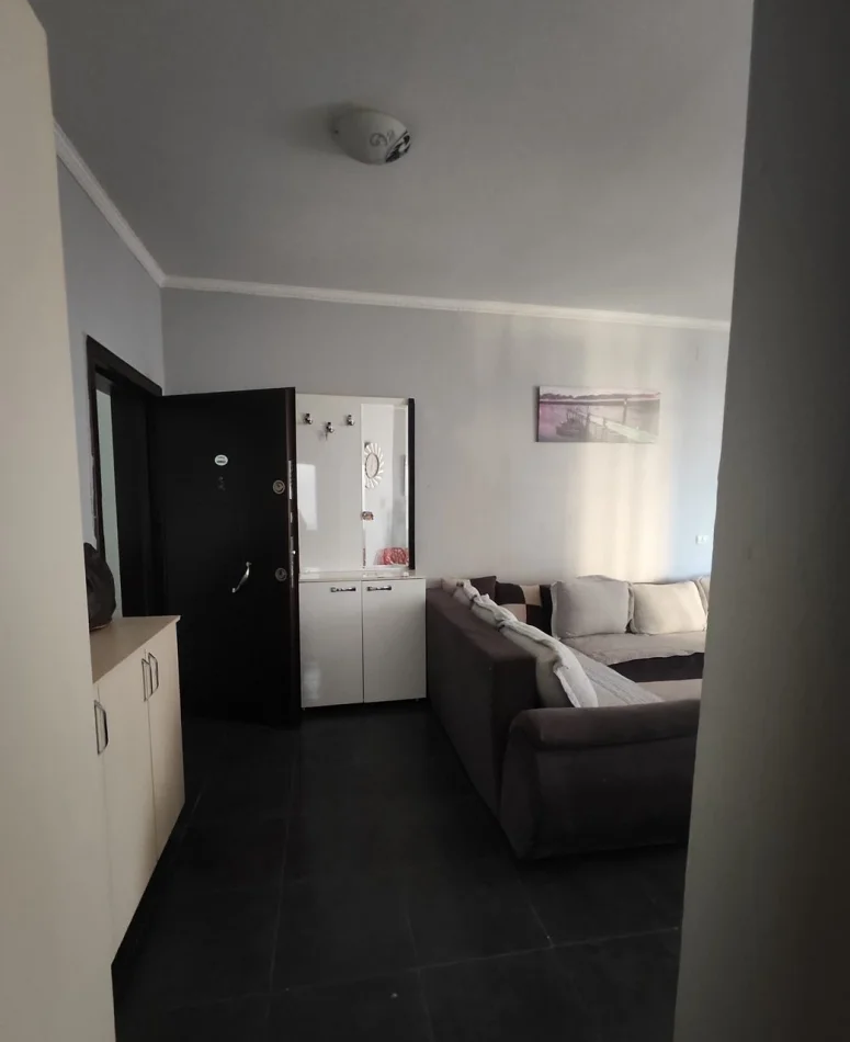 Tirane, jepet me qera apartament 1+1 Kati 3, 78 m² 450 € (Astir)