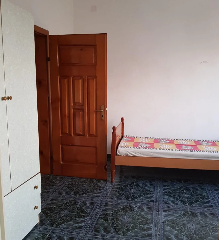 Tirane, jepet me qera apartament 2+1 Kati 2, 70 m² 450 € (Qytet Studenti)