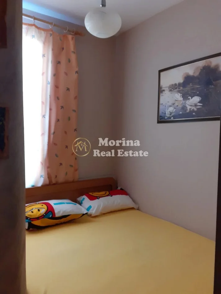 Tirane, jepet me qera apartament 2+1 Kati 3, 75 m² 600 € (Square 21)
