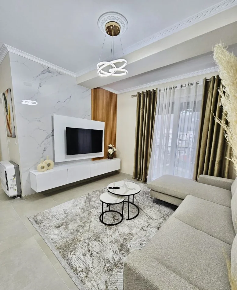 Tirane, jepet me qera apartament 2+1 Kati 5, 100 m² 600 € (Astir)