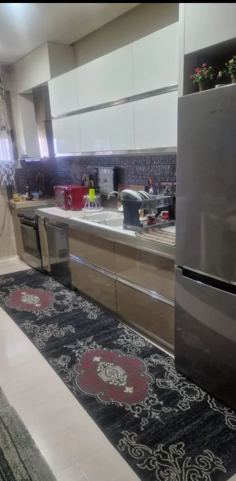 Tirane, shitet apartament 3+1 Kati 4, 155 m² 250.000 € (Casa Italia)