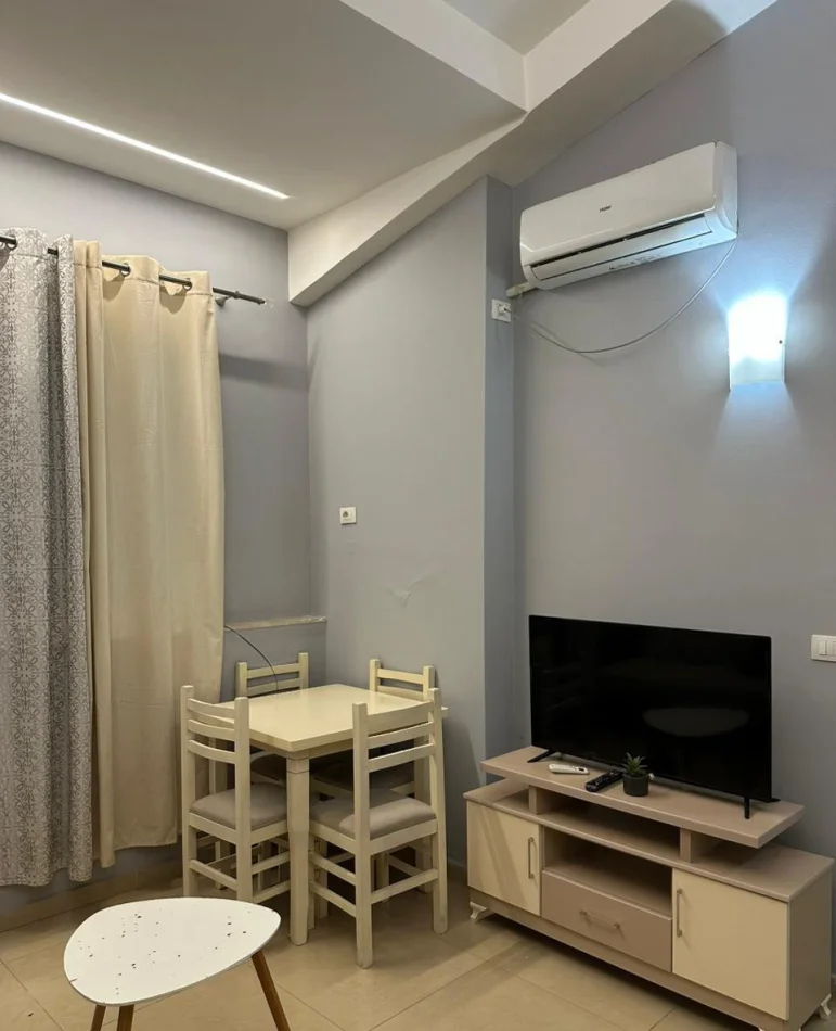 Tirane, jepet me qera apartament 1+1 Kati 6, 55 m² 430 € (Kodra e Diellit)