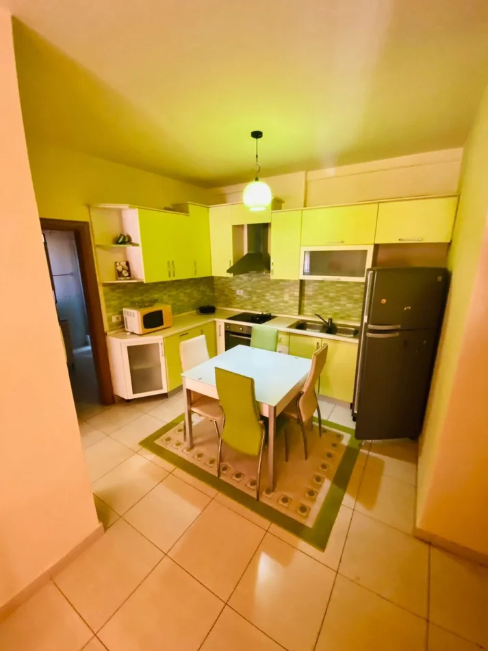 Tirane, jepet me qera apartament 1+1 Kati 1, 65 m² 450 € (Kodra e Diellit)
