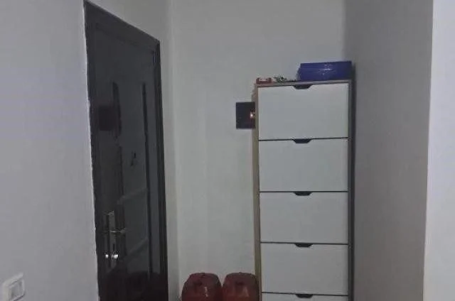 Tirane, shitet apartament 1+1 Kati 4, 70 m² 140.000 € (Yzberisht)