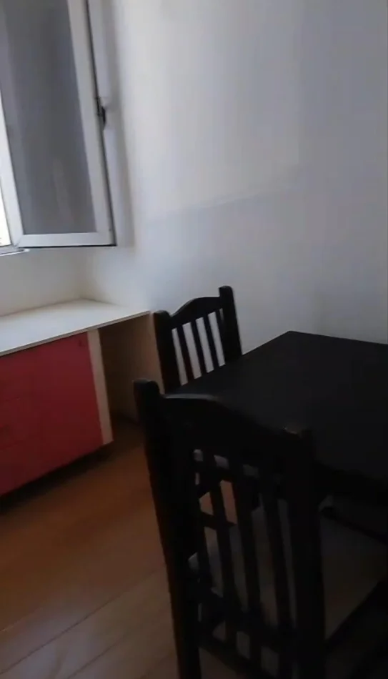 Tirane, jepet me qera apartament 2+1 Kati 5, 65 m² 400 € (Shkozë)