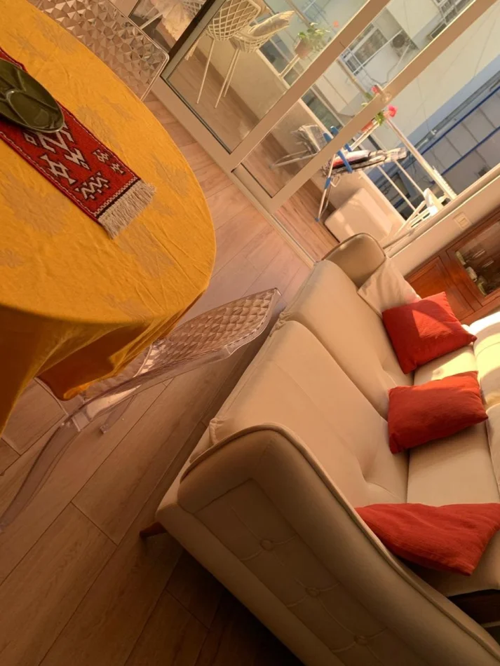 Kavaje, jepet me qera apartament 1+1 Kati 2, 69 m² 450 € (Shkembi i Kavajes)