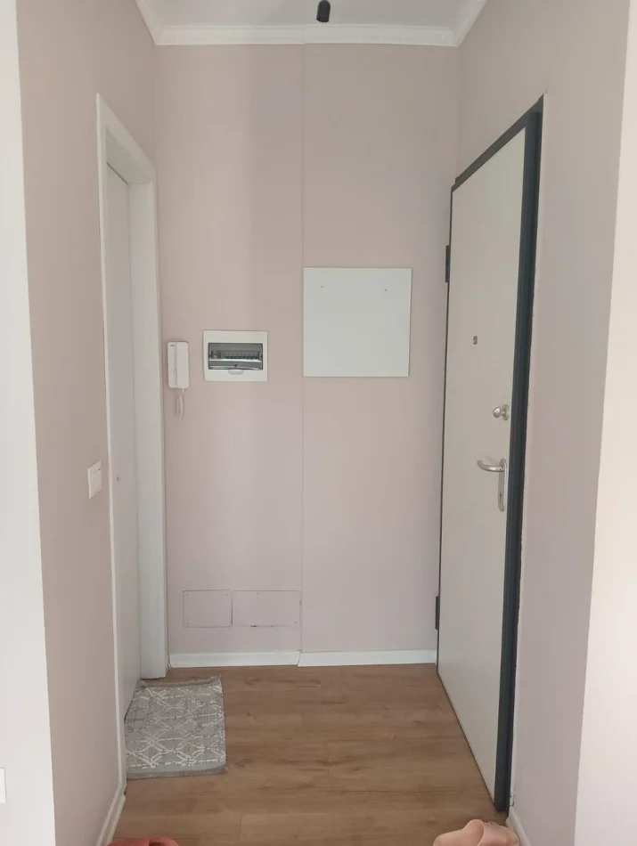 Tirane, jepet me qera apartament 1+1 Kati 9, 55 m² 500 € (Don Bosko)