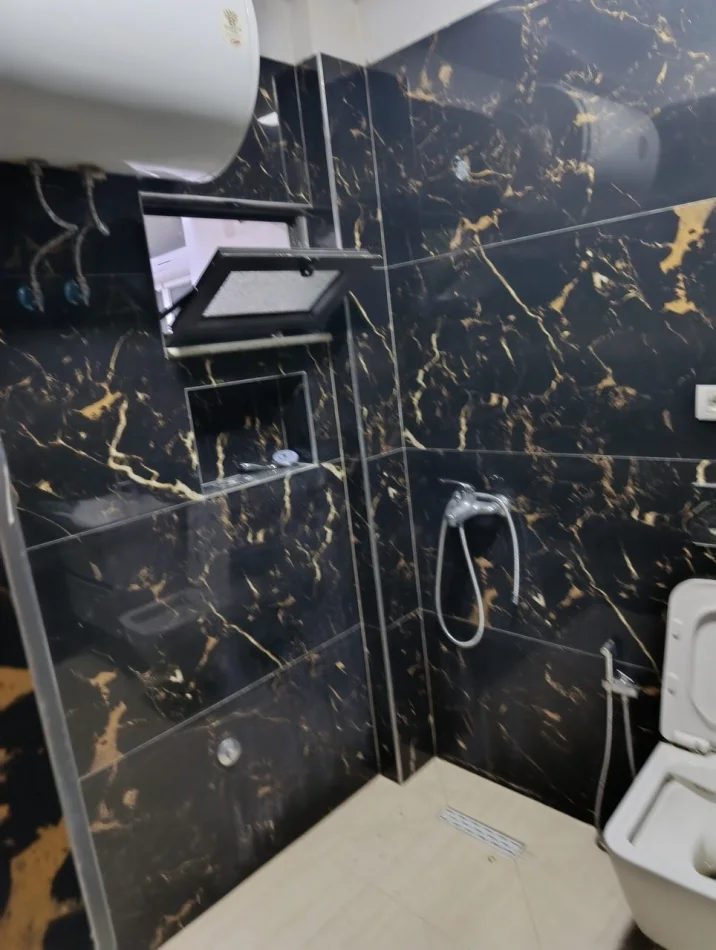 Tirane, jepet me qera apartament Studio Kati 1, 40 m² 250 € (Qyteti Studenti)