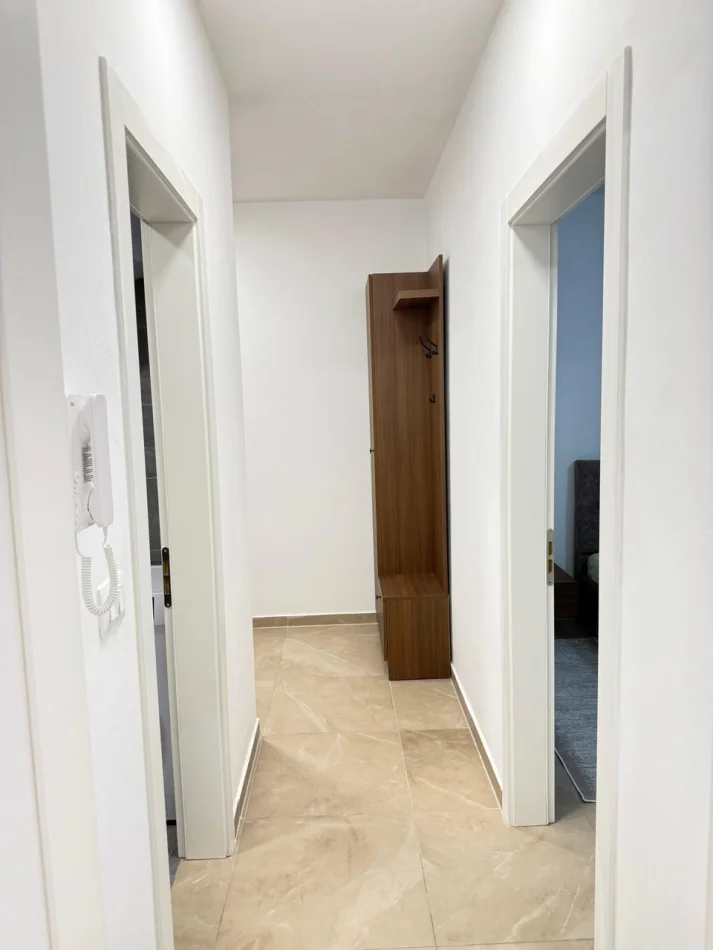 Tirane, jepet me qera apartament 1+1 Kati 9, 60 m² 450 € (Astir)