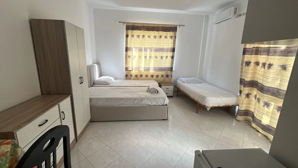 Tirane, jepet me qera apartament garsoniere Kati 2, 30 m² 340 € (Vilat Amerikane)