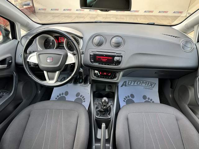 Tirane, shes makine Seat ibiza Viti 2011, 5.200 Euro