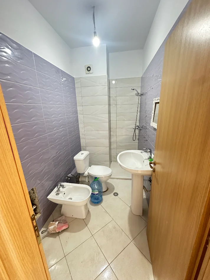 Tirane, shitet apartament 2+1 Kati 4, 103 m² 157.000 € 