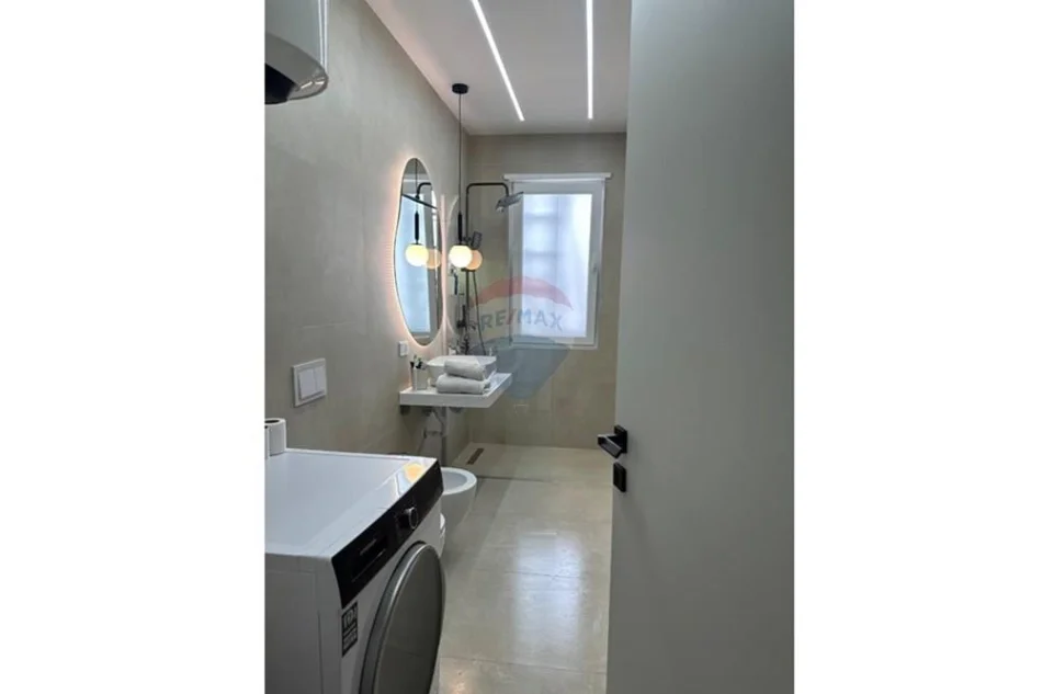 Tirane, shitet 2+1 , 96 m² 145.000 € (Univers City)