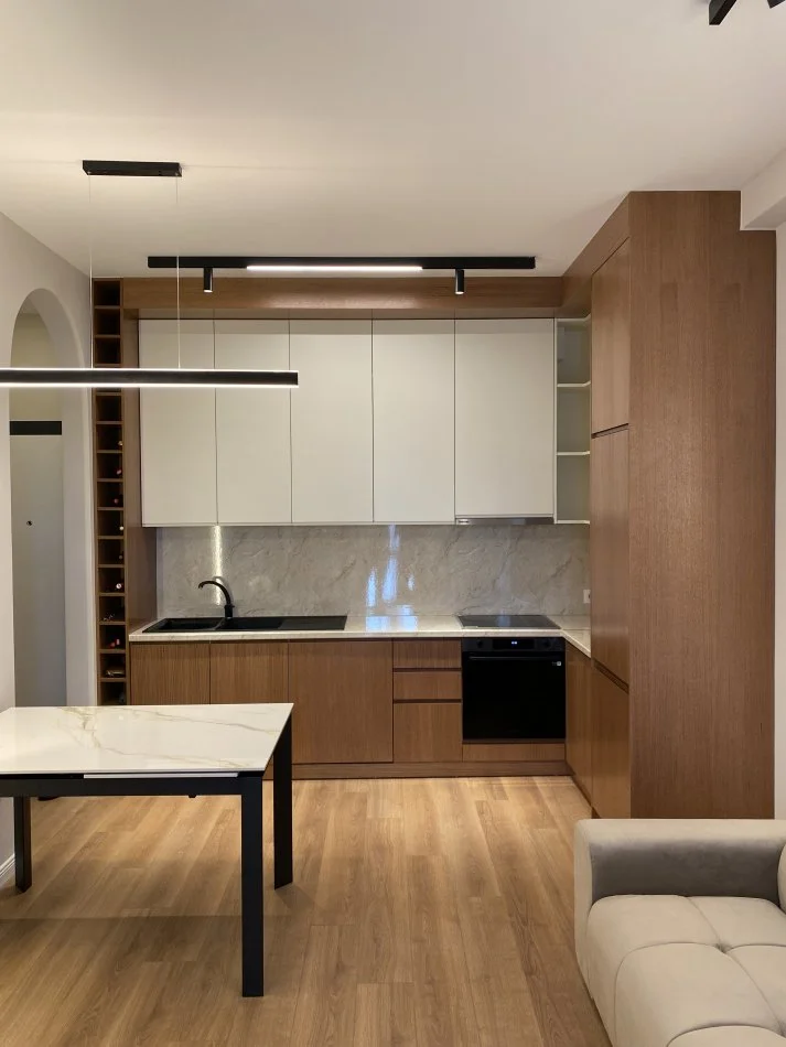 Tirane, shitet 1+1 , 165.000 € 