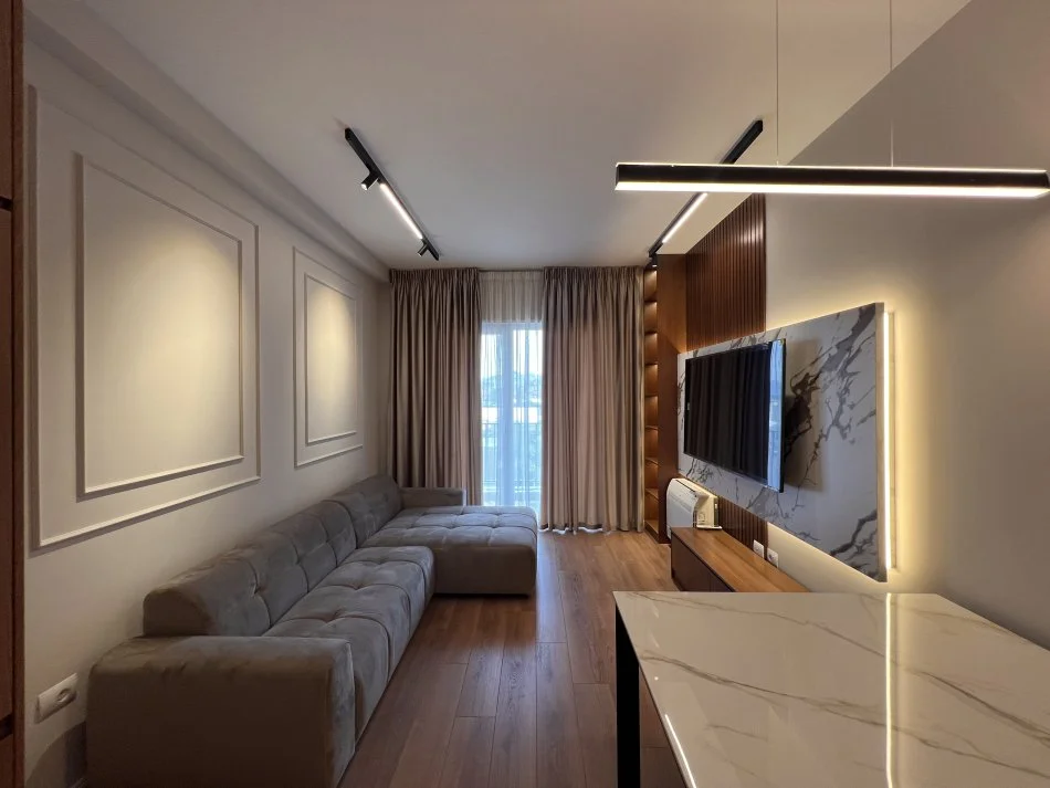 Tirane, shitet 1+1 , 165.000 € 