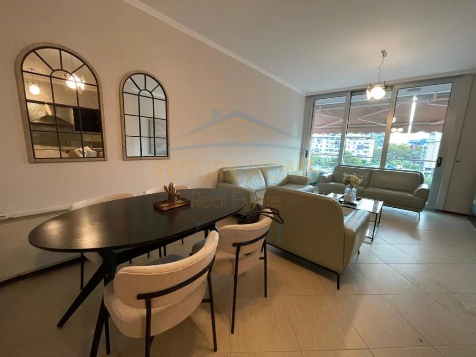 Tirane, jepet me qera apartament 2+1+Aneks , 118 m² 1.300 € (Etc-ja)