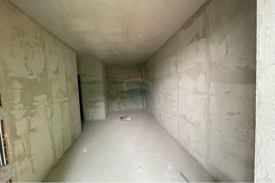 Tirane, shes apartament 3+1+Ballkon , 121 m² 169.400 € (5 maji)