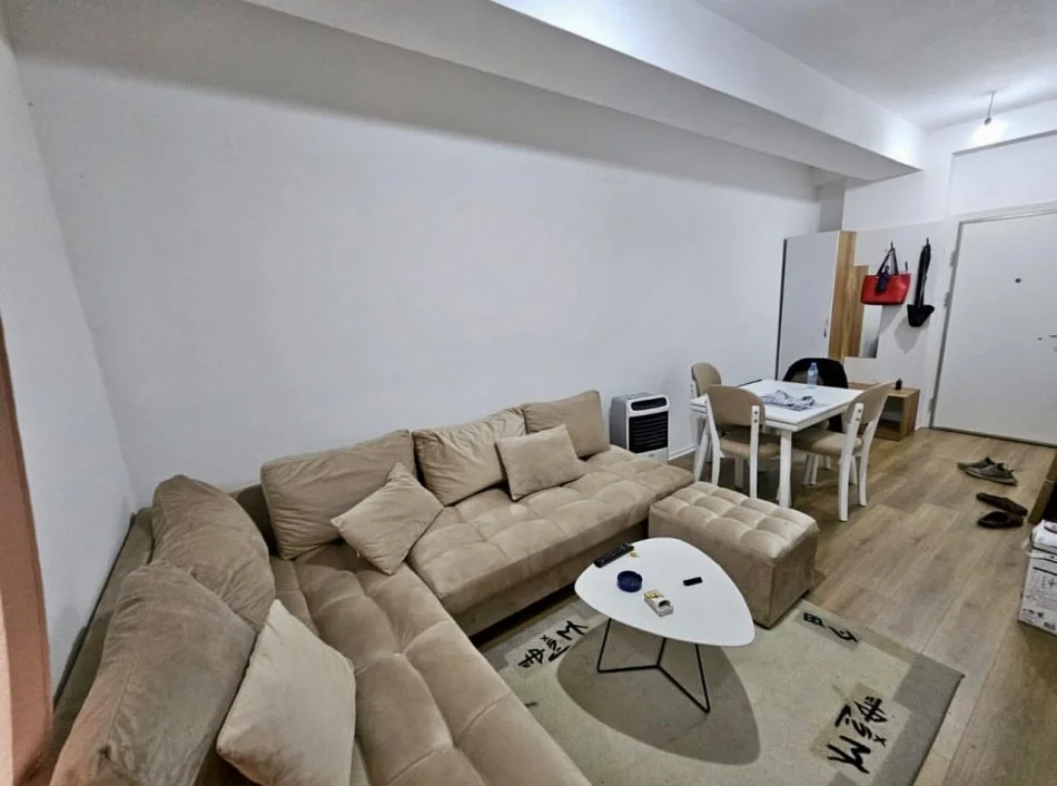 Tirane, shitet apartament 2+1+Ballkon Kati 1, 73 m² 115.000 € (Rruga Pasho Hysa)