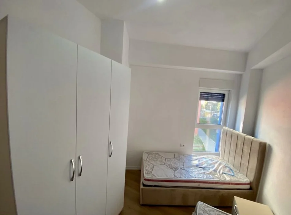 Tirane, shitet apartament 2+1+Ballkon Kati 1, 73 m² 115.000 € (Rruga Pasho Hysa)