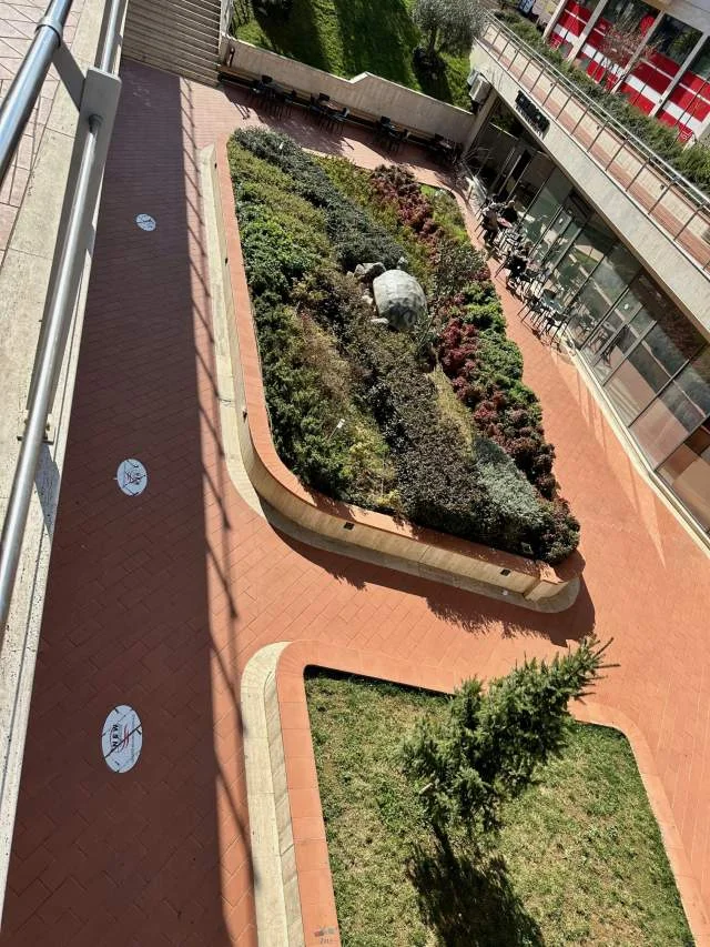 Tirane, shes Kati 2, 450 m² 980.000 Euro