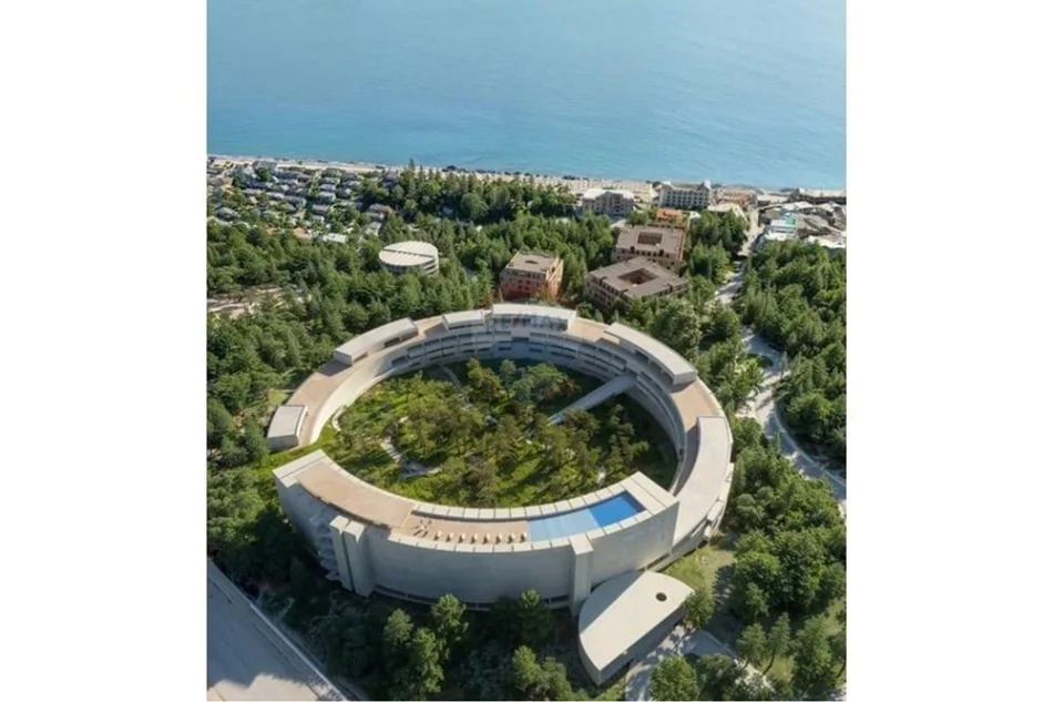 Vlore, shitet apartament 3+1 , 164 m² 365.000 €