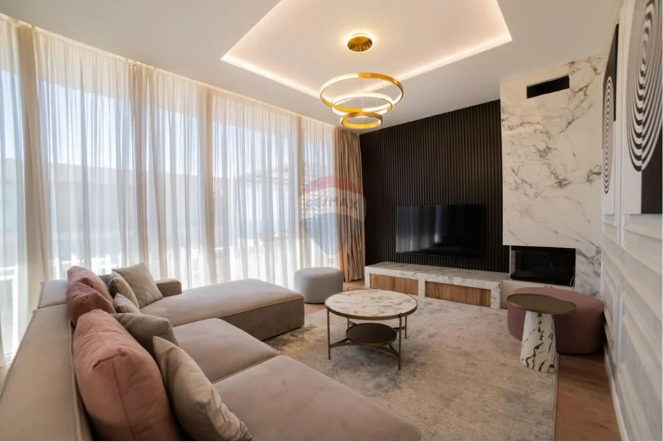 Vlore, shitet Vile 3+1 , 357 m² 1.580.000 € (Green Coast)