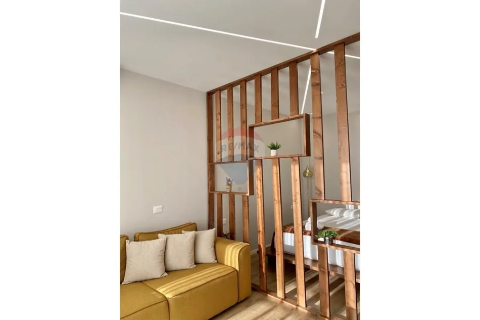 Tirane, jepet me qera garsonier 1+1 , 50 m² 450 € (Kompleksi Arlis)