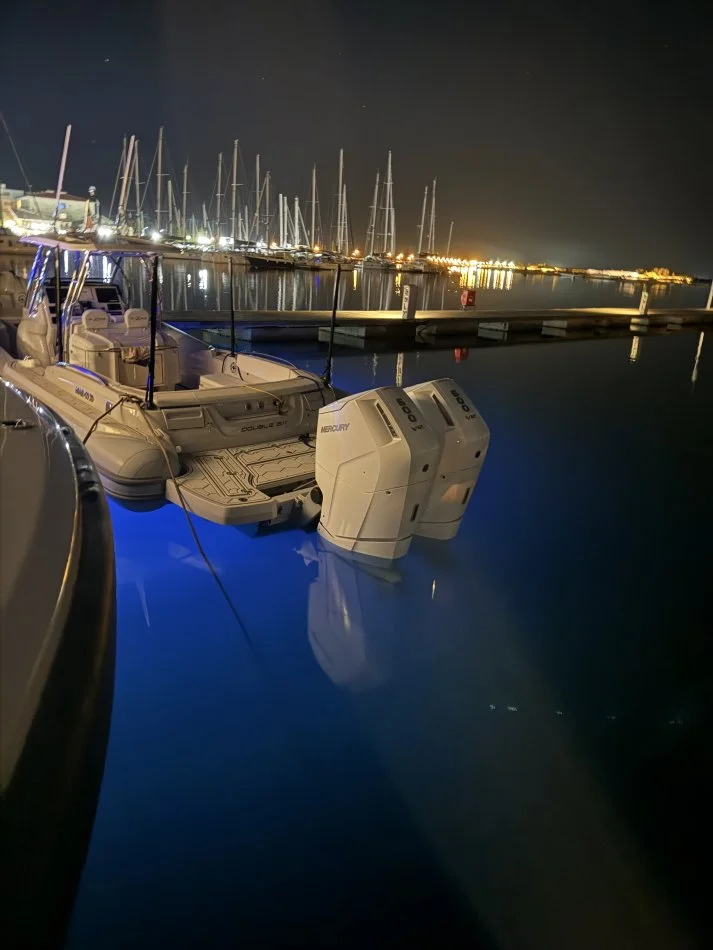 Tirane, gomone Mar-Co , 400.000 €