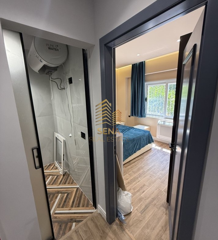 Tirane, jepet me qera apartament 1+1+Ballkon Kati 1, 70 m² 650 € (Rruga Peti)