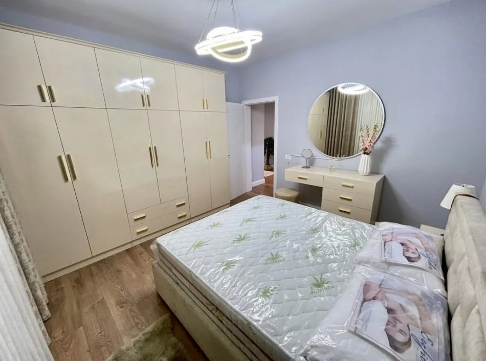 📣 QERA SUPER Apartament 2+1 📍 Prane Kompleksit Magnet (Kontakti) 🛣️ Rruga "Frosina Plaku" ✨