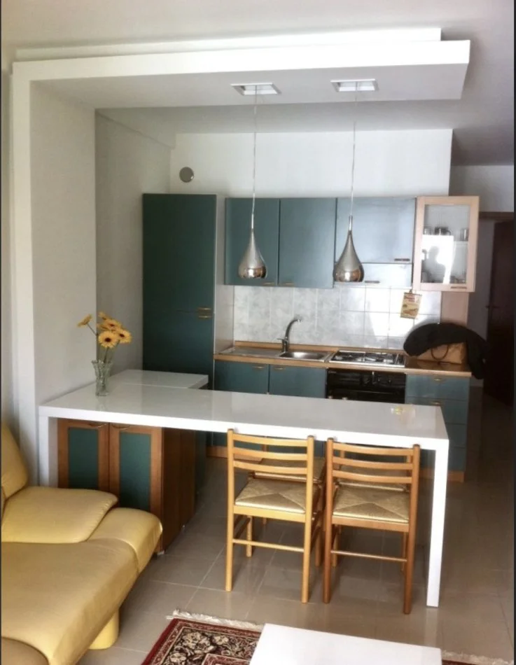 Tirane, jepet me qera apartament 1+1 Kati 3, 60 m² 500 € 