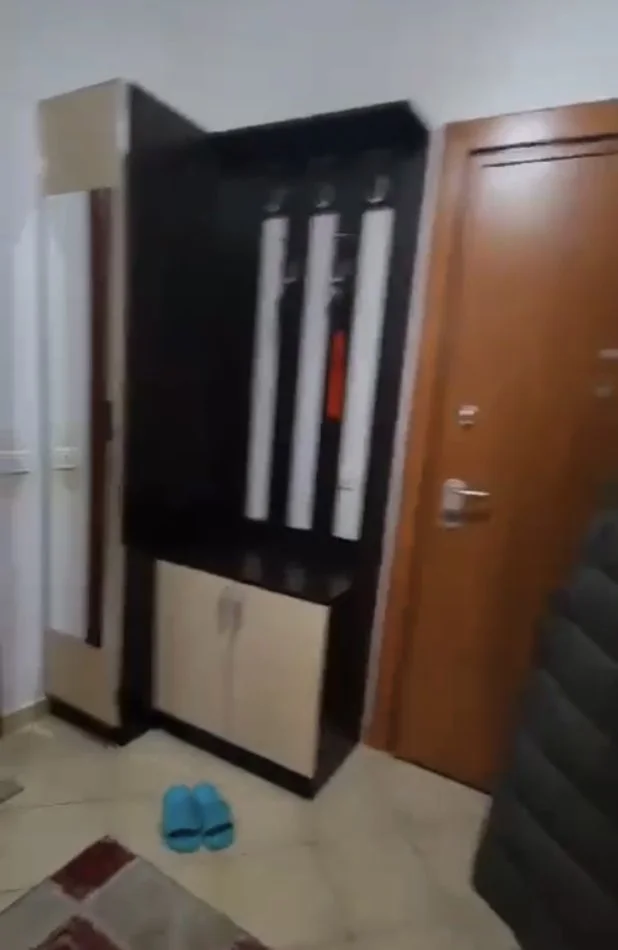 Tirane, shitet apartament 1+1 Kati 6, 70 m² 100.000 € (Prane Vila L)