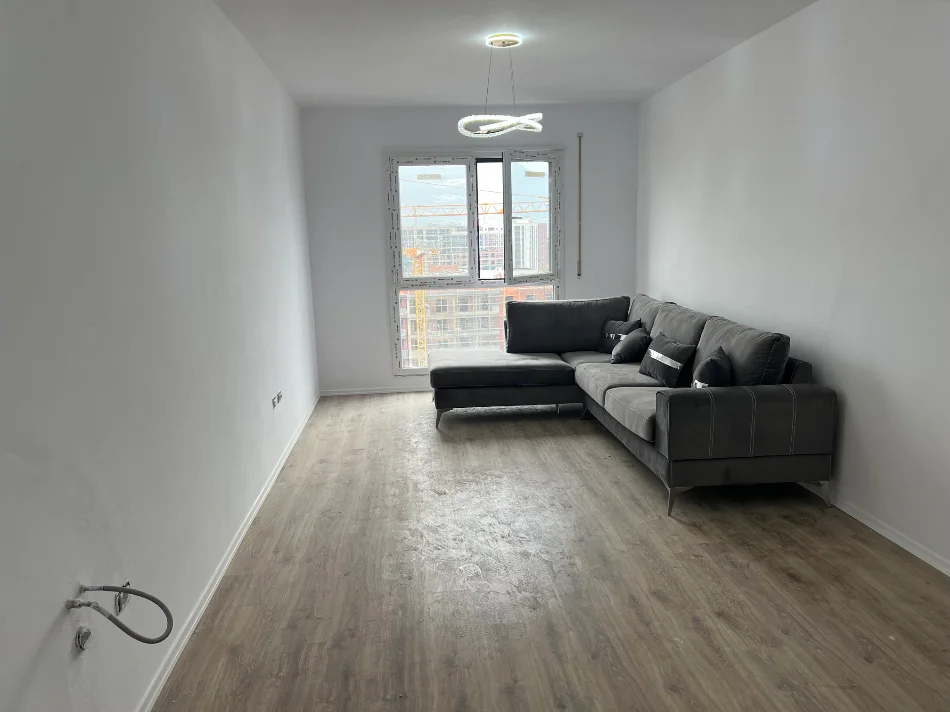 Tirane, jepet me qera apartament 1+1 , 83 m² 400 € 