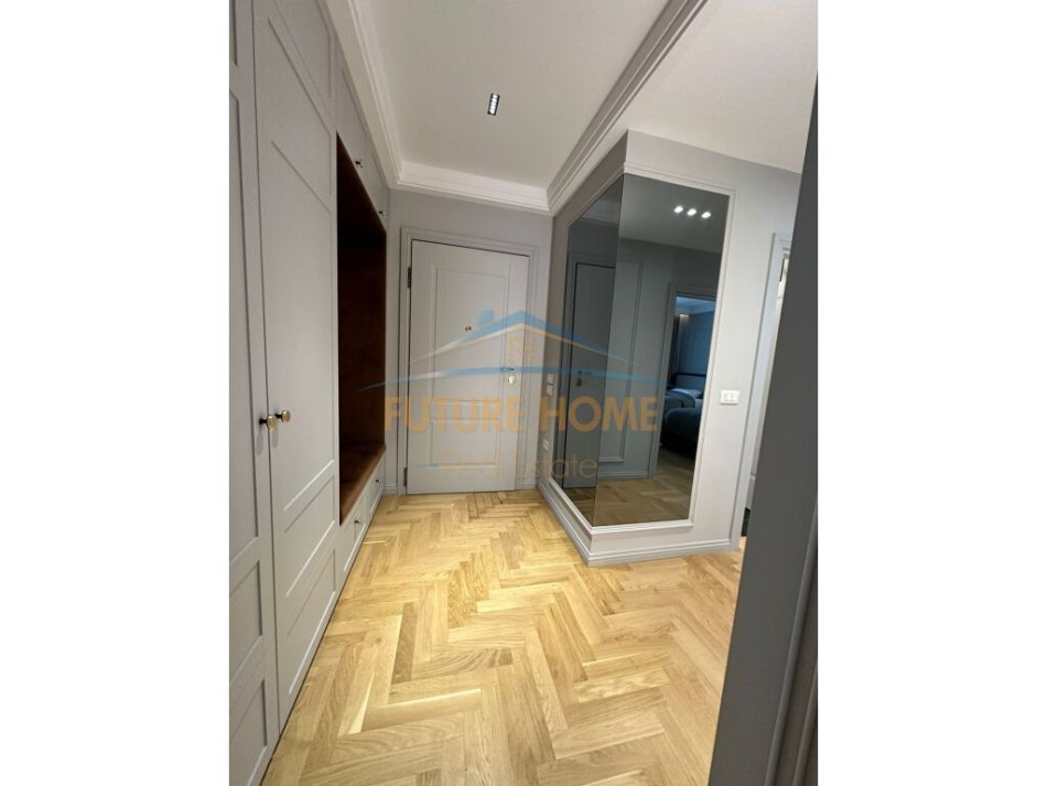 Tirane, jepet me qera apartament 2+1 , 180 m² 1.600 € (Kopshti Zoologjik)