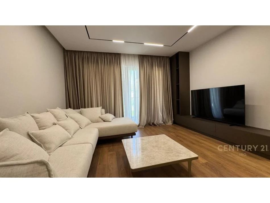 Tirane, jepet me qera apartament duplex 2+1+Aneks+Ballkon Kati 4, 130 m² 1.500 € 