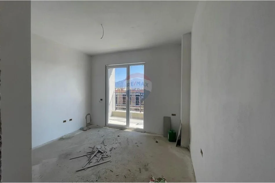 Tirane, shitet apartament 2+1 , 129 m² 135.000 € (Univers City , Qtu)