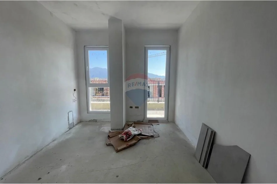 Tirane, shitet apartament 2+1 , 129 m² 135.000 € (Univers City , Qtu)