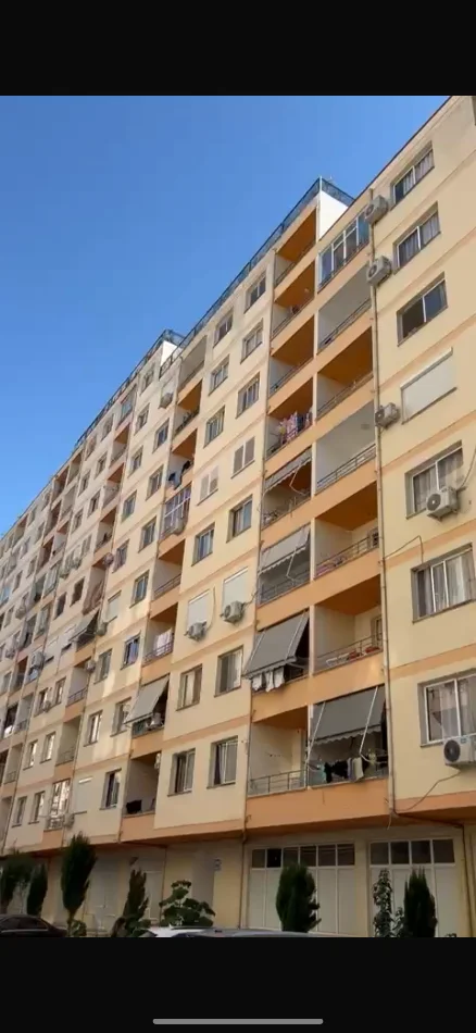 Tirane, shitet apartament 1+1+Ballkon Kati 8, 49 m² 85.000 € (Rruga Sokrat Miho)