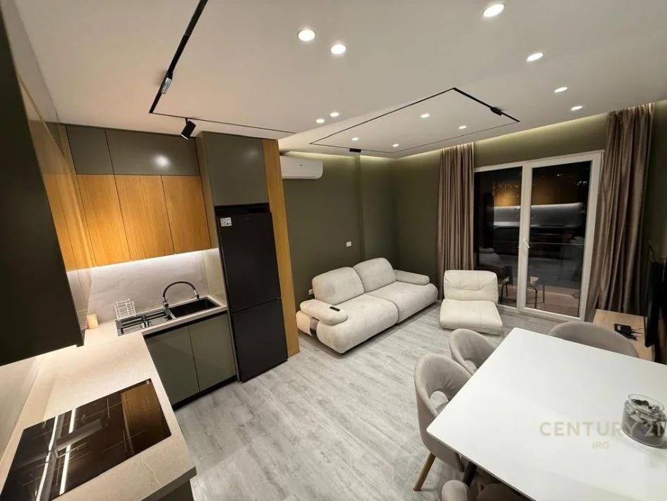 Tirane, shes apartament 2+1+Aneks+Ballkon Kati 7, 93 m² 167.000 € (Kompleksi Darling)