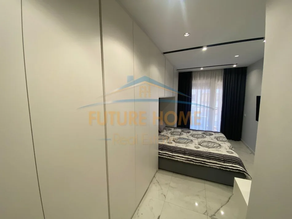 Tirane, shitet apartament 1+1+Ballkon Kati 6, 177.000 € (Rruga Panorama)